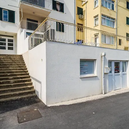 New Apartment Lukrecija With A Balcony Dubrovnik